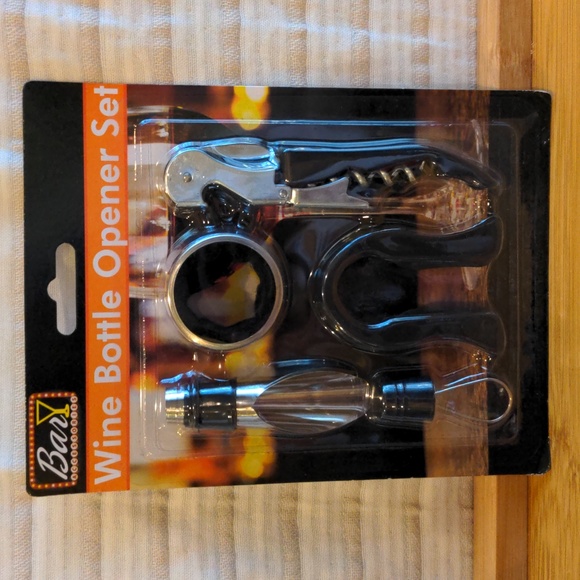 Christmas Wine Set - Picture 5 of 6